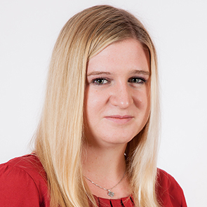 Portrait Franziska Rotthat